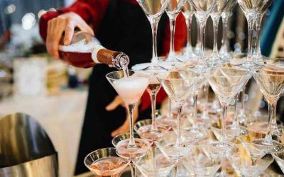 Why Weekday Weddings Are Growing in Popularity and Perfect for Catering